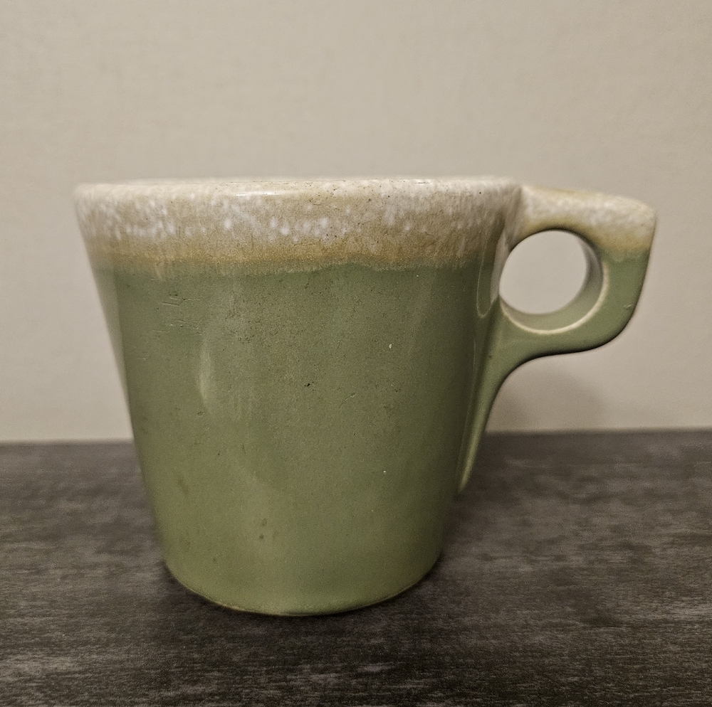 Hull Pottery Avocado Green Drip Glaze Coffee Cup Mug